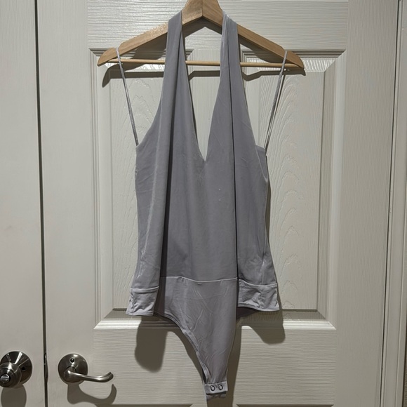 NWOT Body Contour Velvet Deep V-Neck
Halter Bodysuit ✨ - Picture 2 of 5